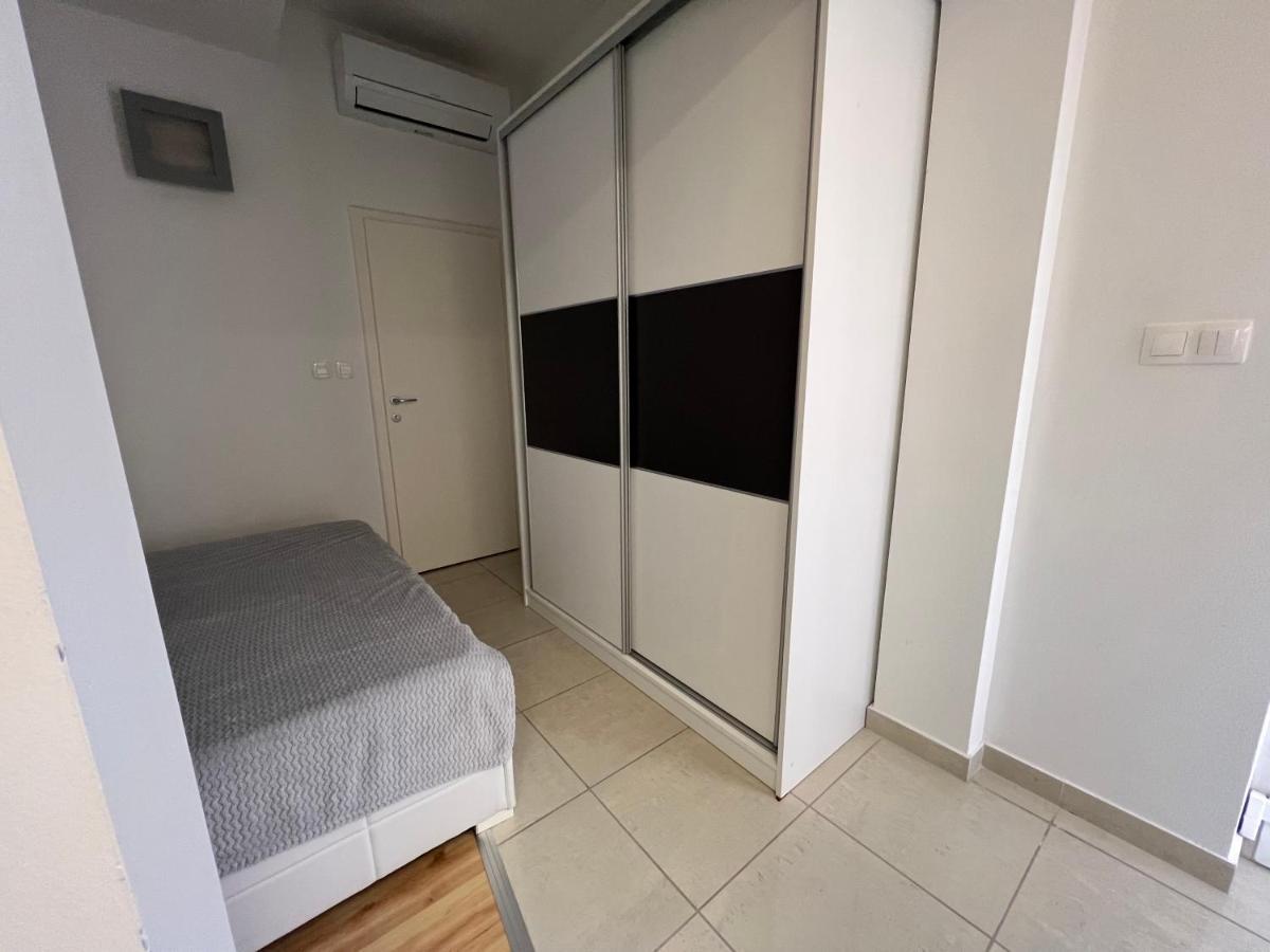Apartments Adriatic Blue Дубровник Екстериор снимка