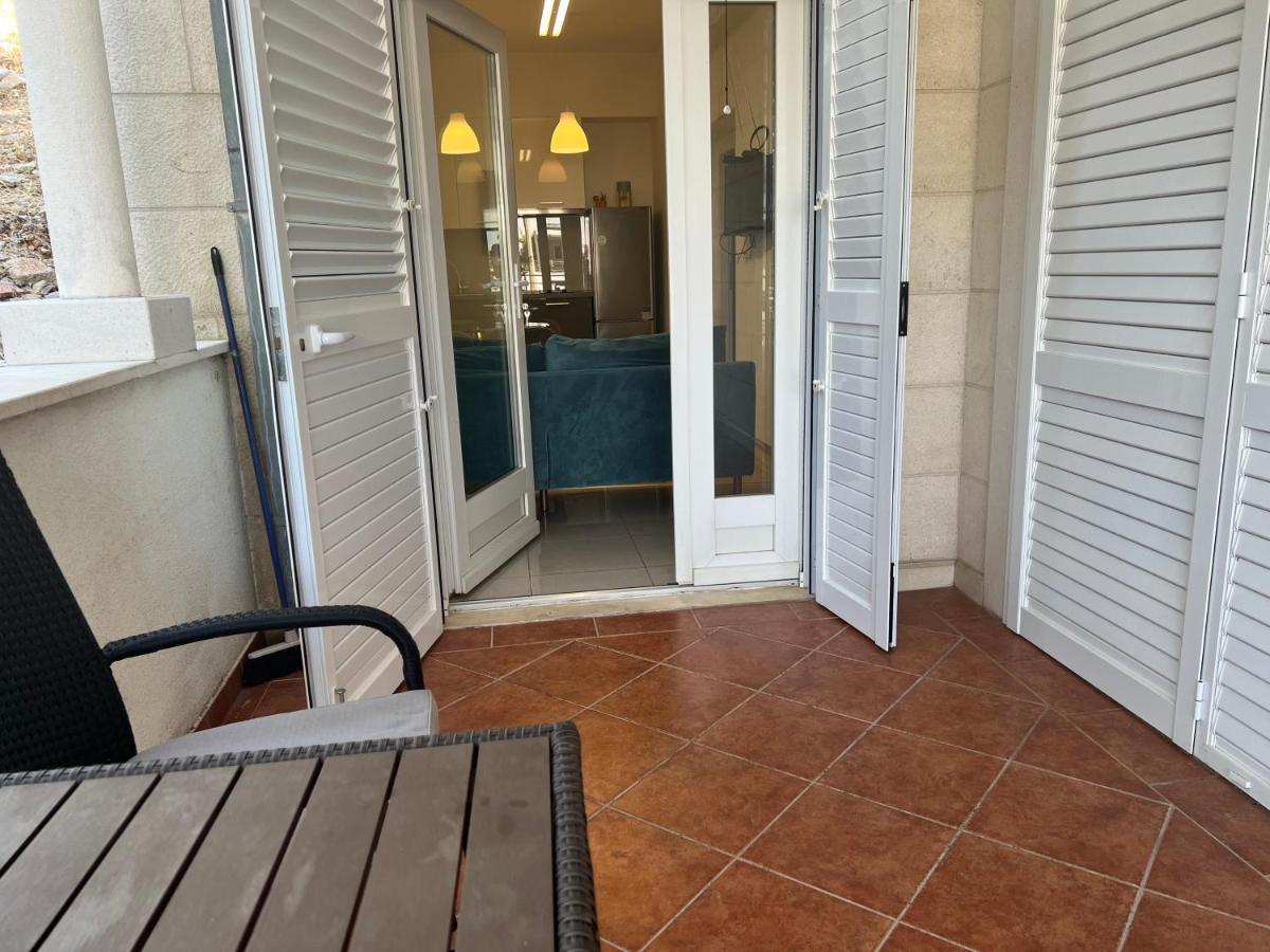 Apartments Adriatic Blue Дубровник Екстериор снимка