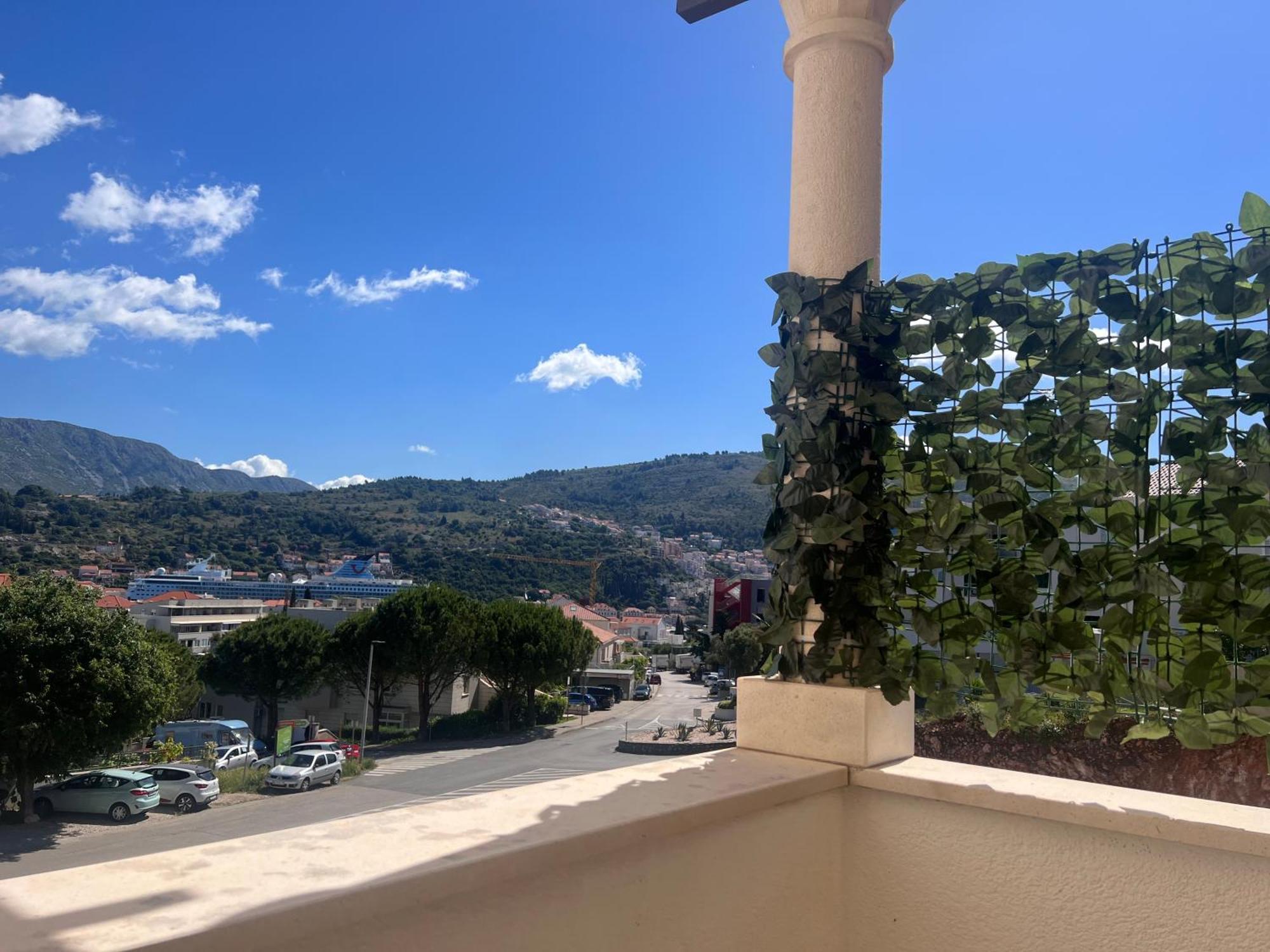 Apartments Adriatic Blue Дубровник Екстериор снимка