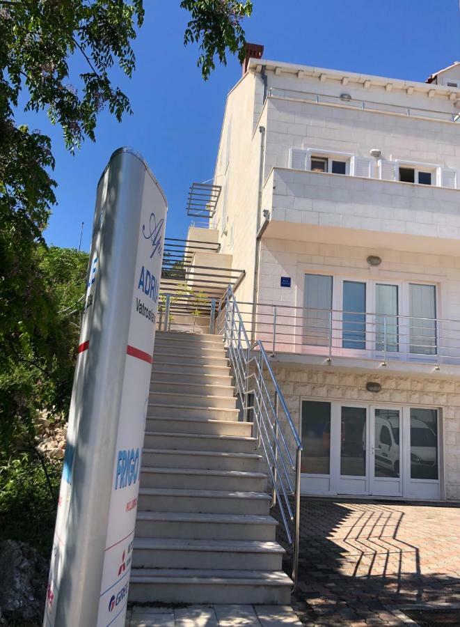 Apartments Adriatic Blue Дубровник Екстериор снимка